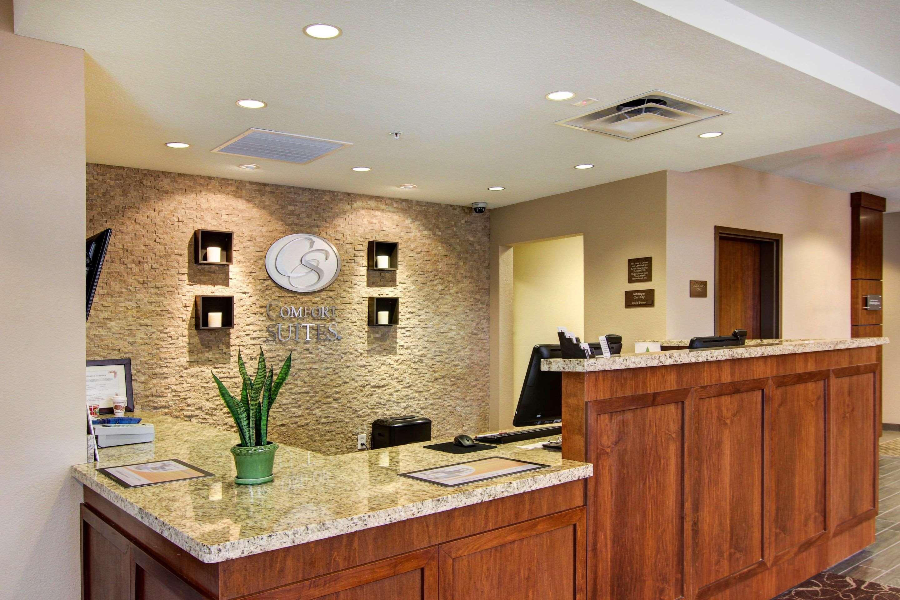 Comfort Suites Carlsbad Exteriör bild