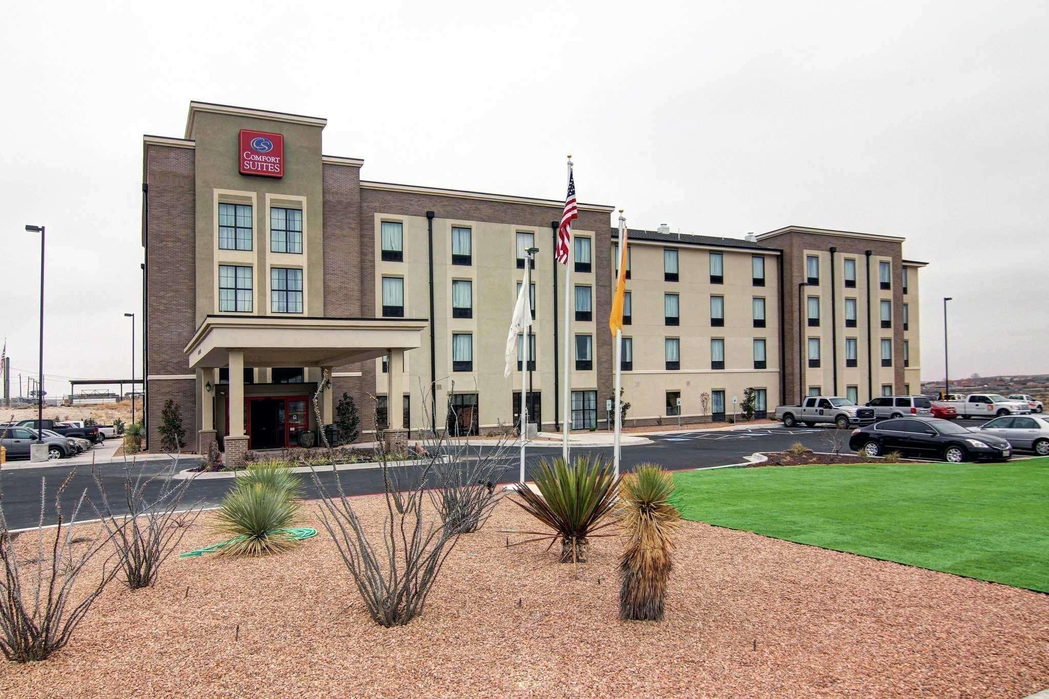 Comfort Suites Carlsbad Exteriör bild