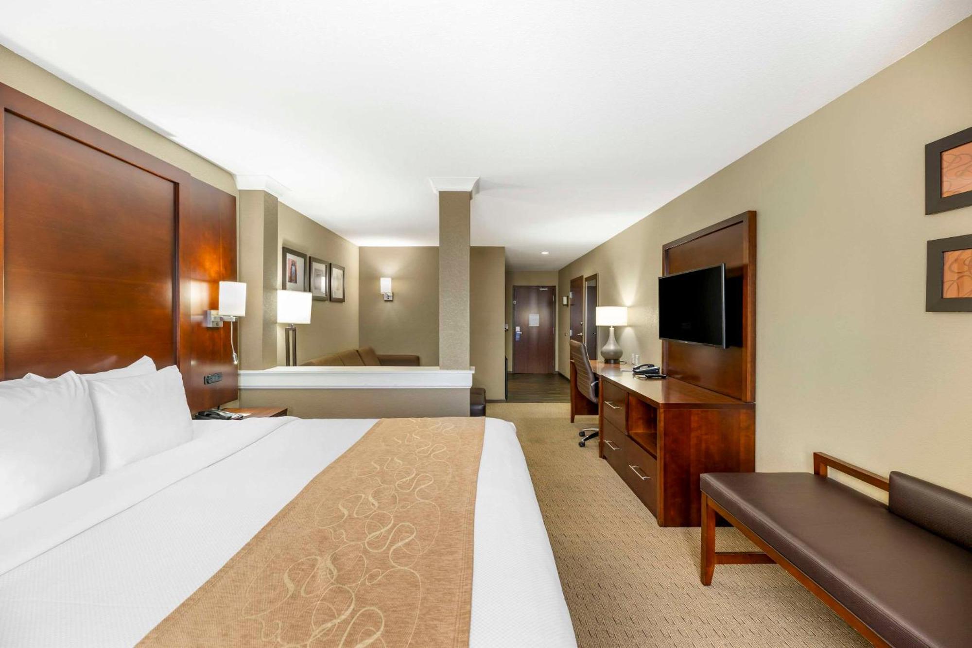 Comfort Suites Carlsbad Exteriör bild