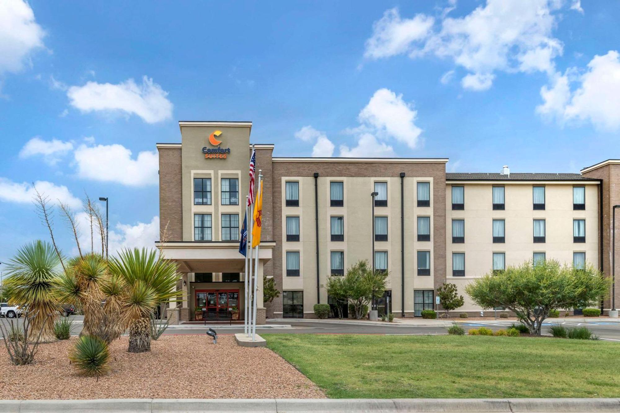 Comfort Suites Carlsbad Exteriör bild