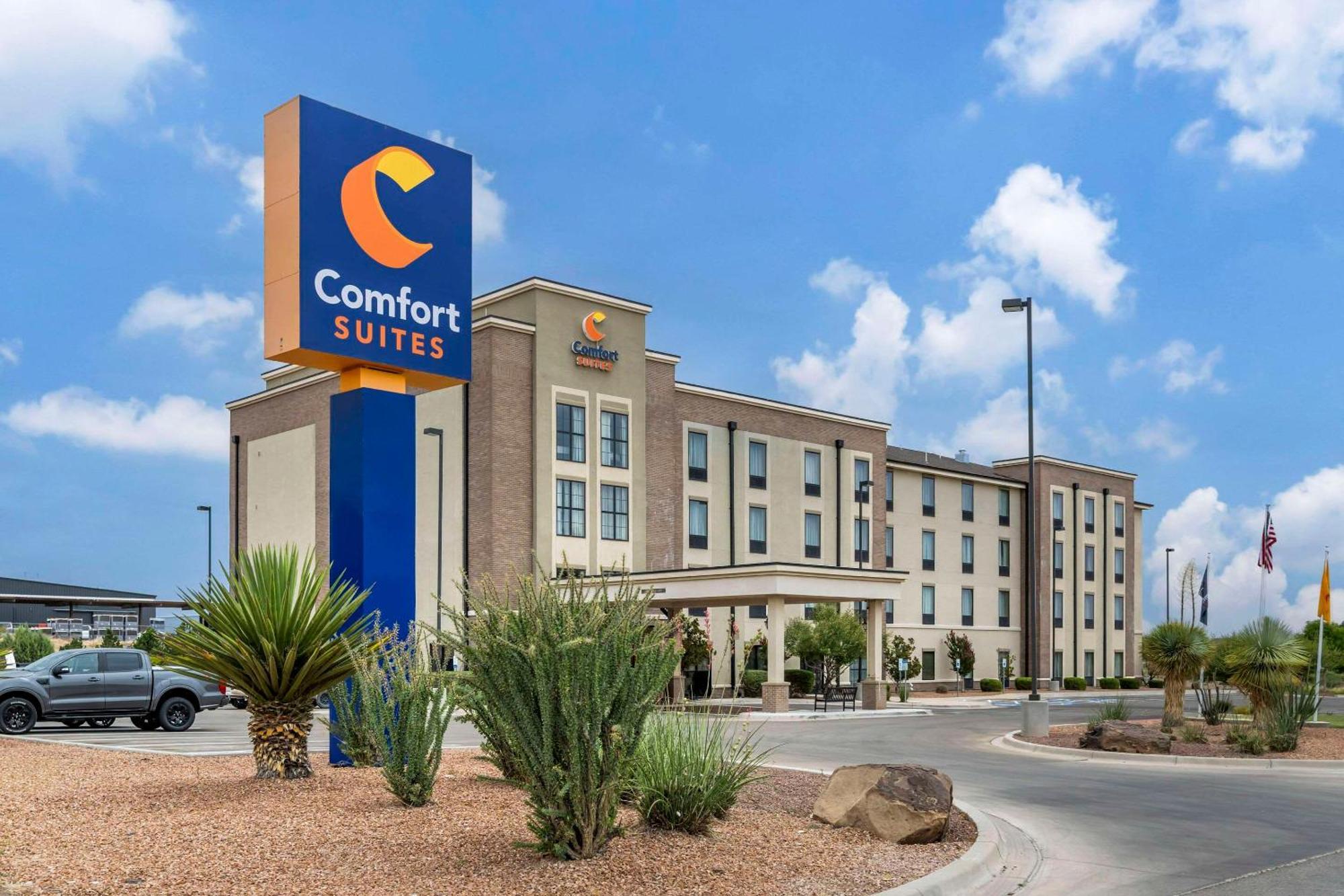 Comfort Suites Carlsbad Exteriör bild